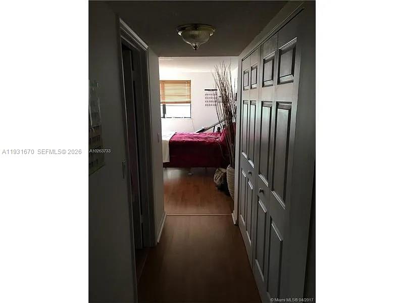 LAKEVIEW OF THE CALF CLUB - Residential