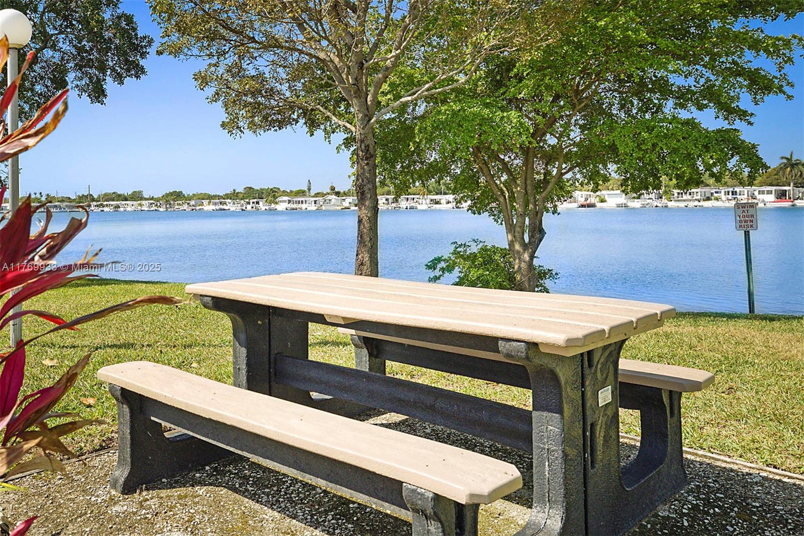 PARK LAKE INC CO-OP - Residential