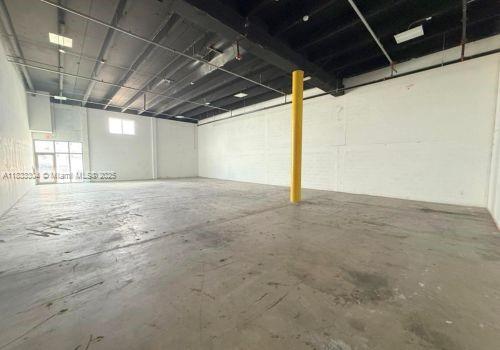 2300 W 8th Ave 11