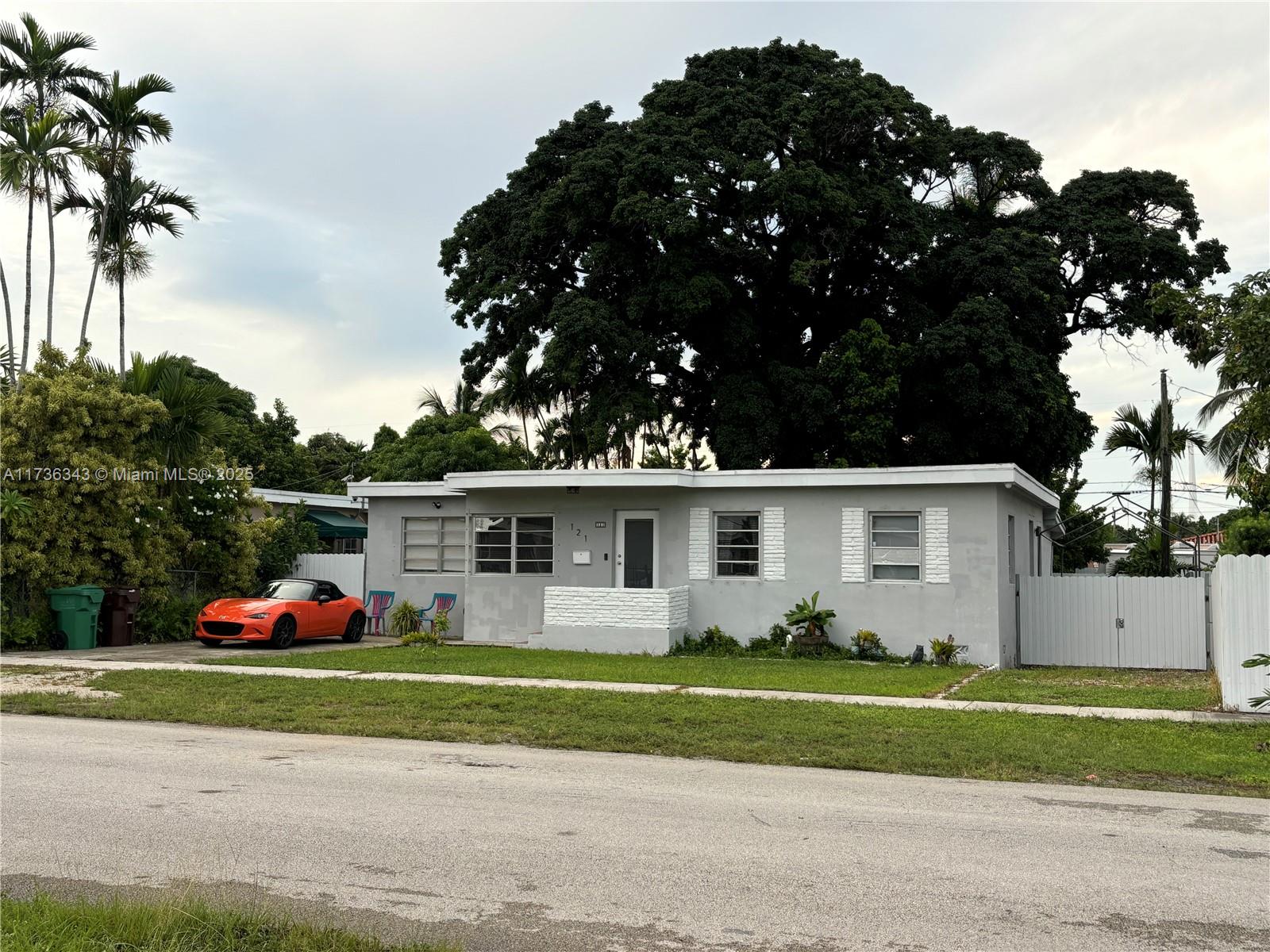 Property for Sale at 121 W 42nd St, Hialeah, Miami-Dade County, Florida - Bedrooms: 3 
Bathrooms: 2  - $673,000