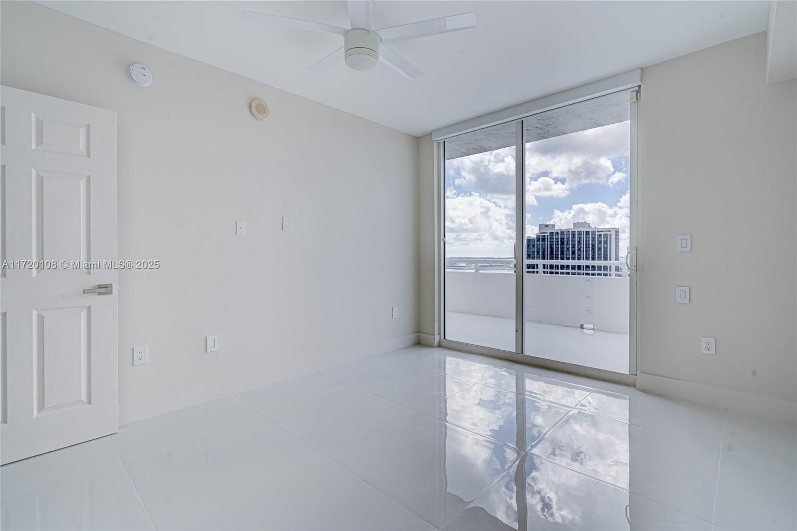 1800 BISCAYNE PLAZA CONDO - Residential Lease