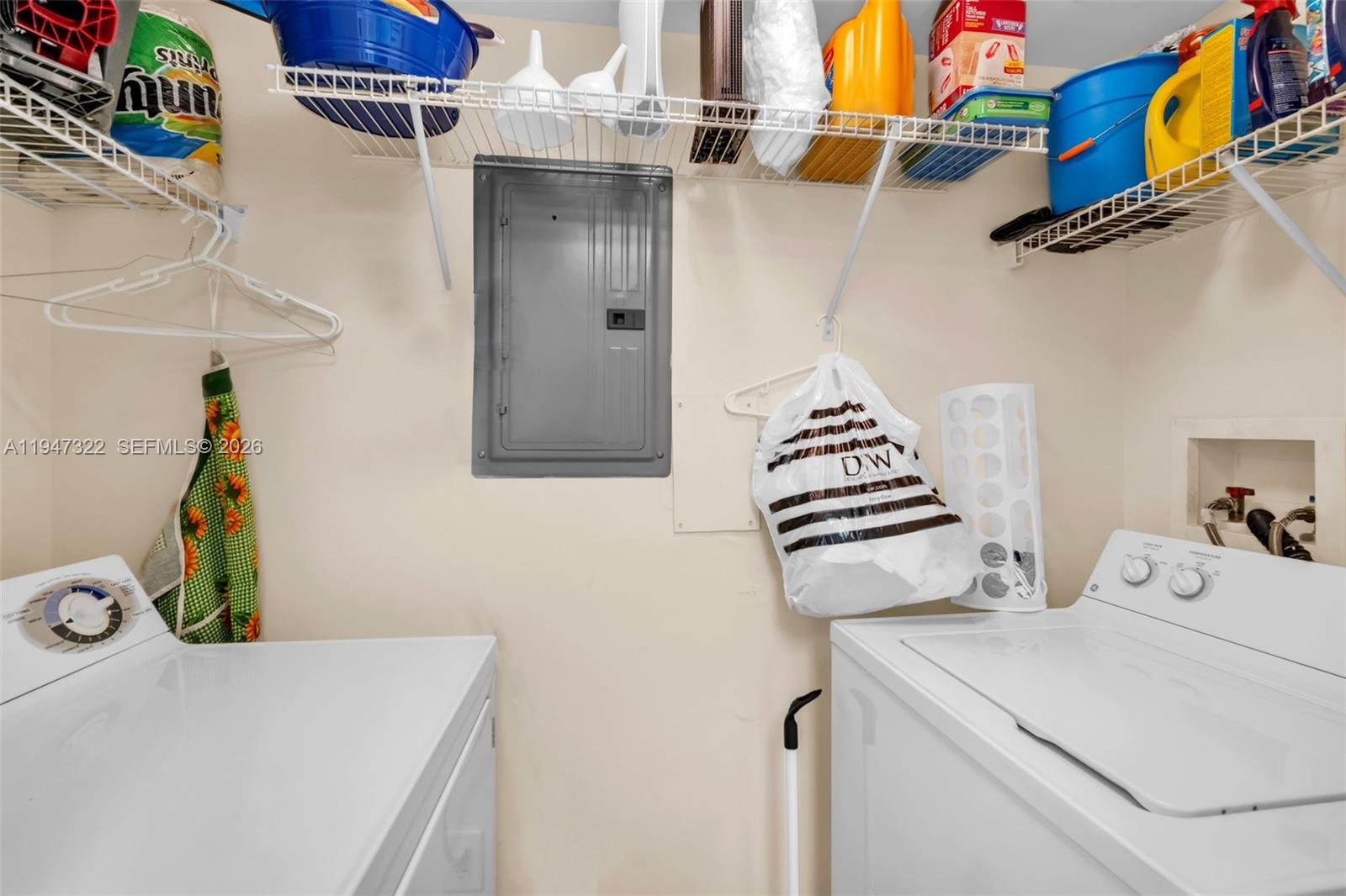 TURNBERRY ON THE GREEN CO - Residential