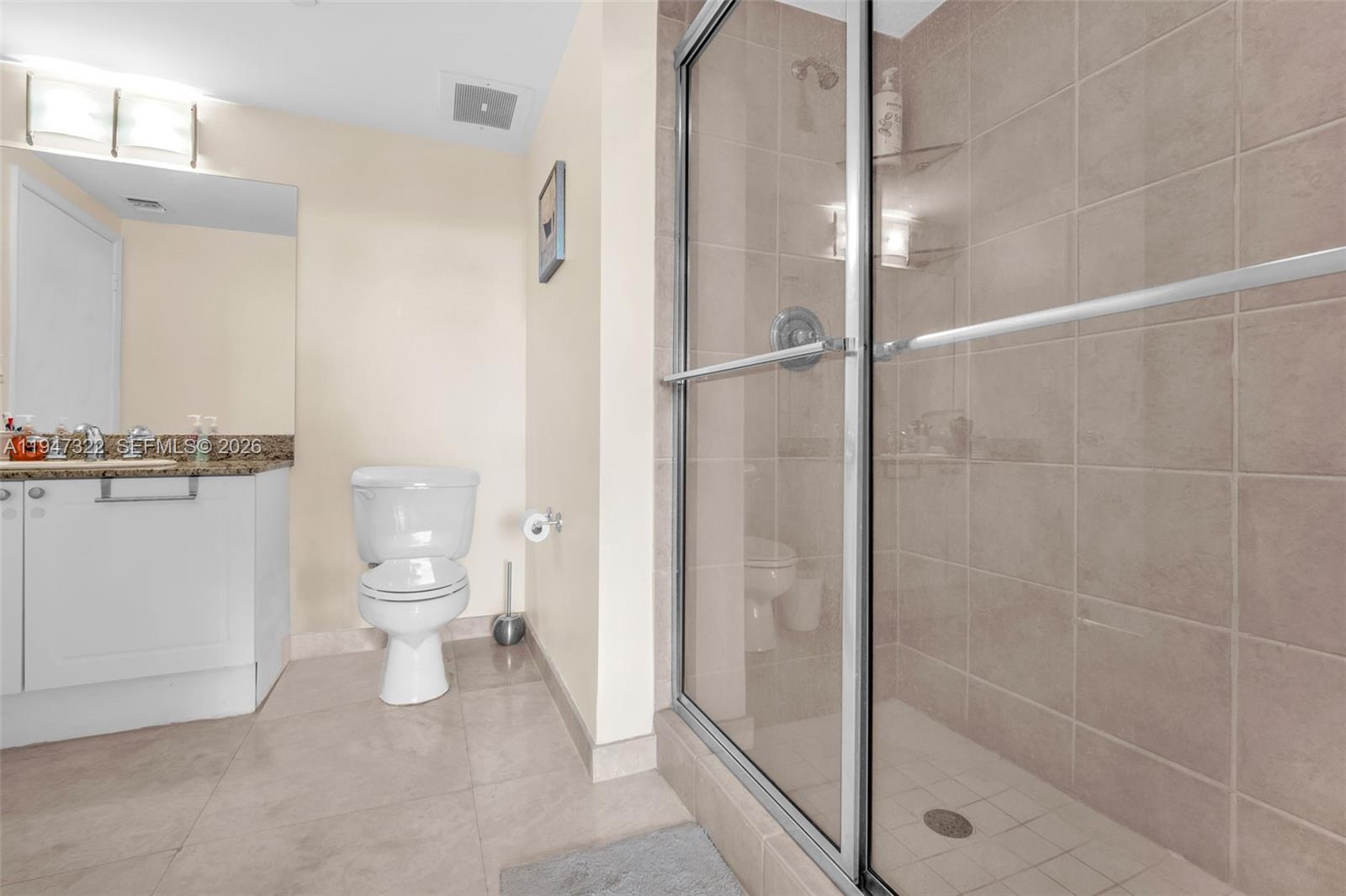 TURNBERRY ON THE GREEN CO - Residential