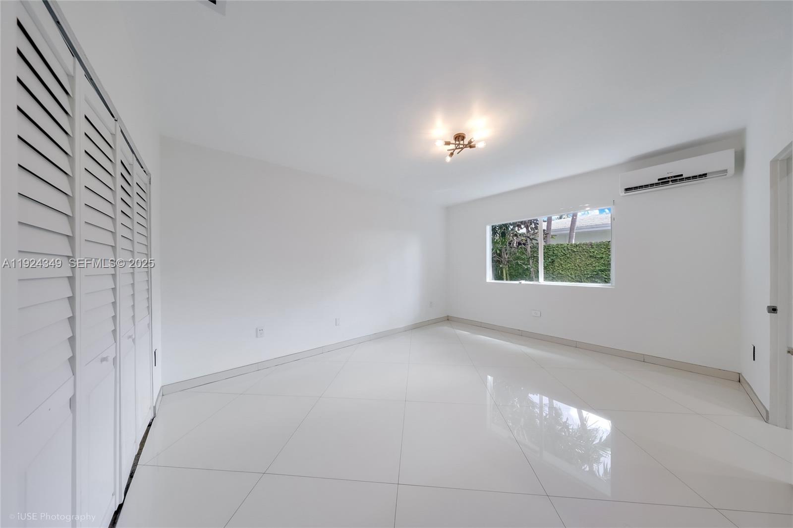 BISCAYNE ISL - Residential Lease