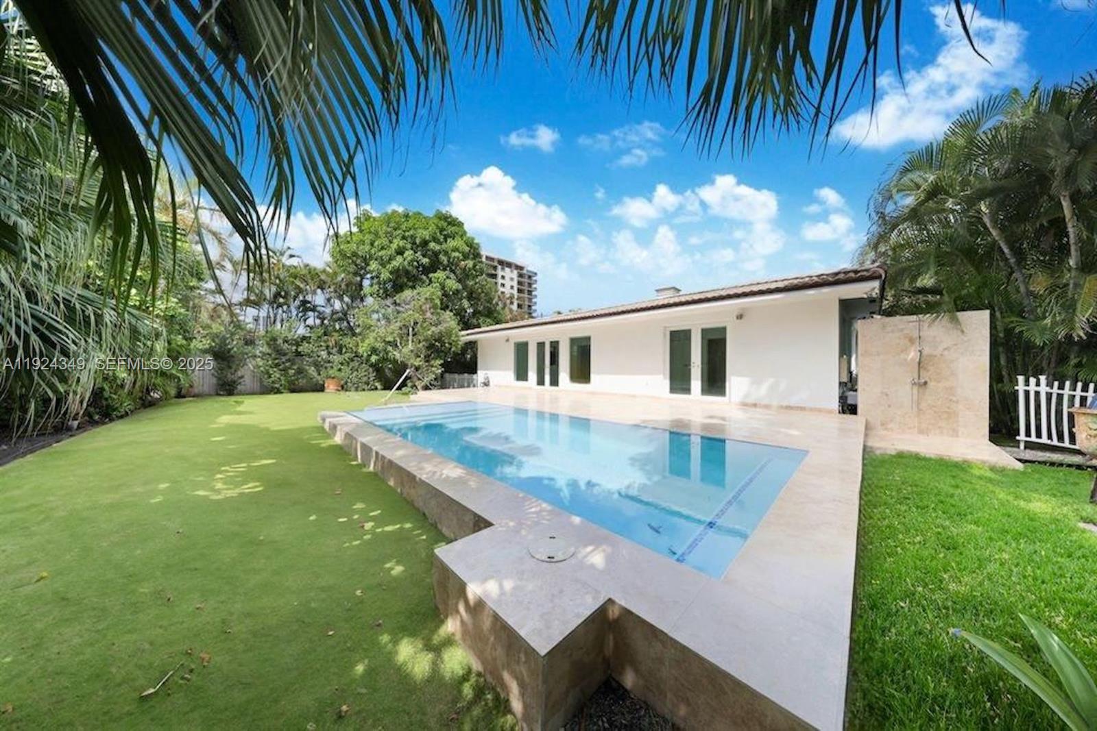 BISCAYNE ISL - Residential Lease