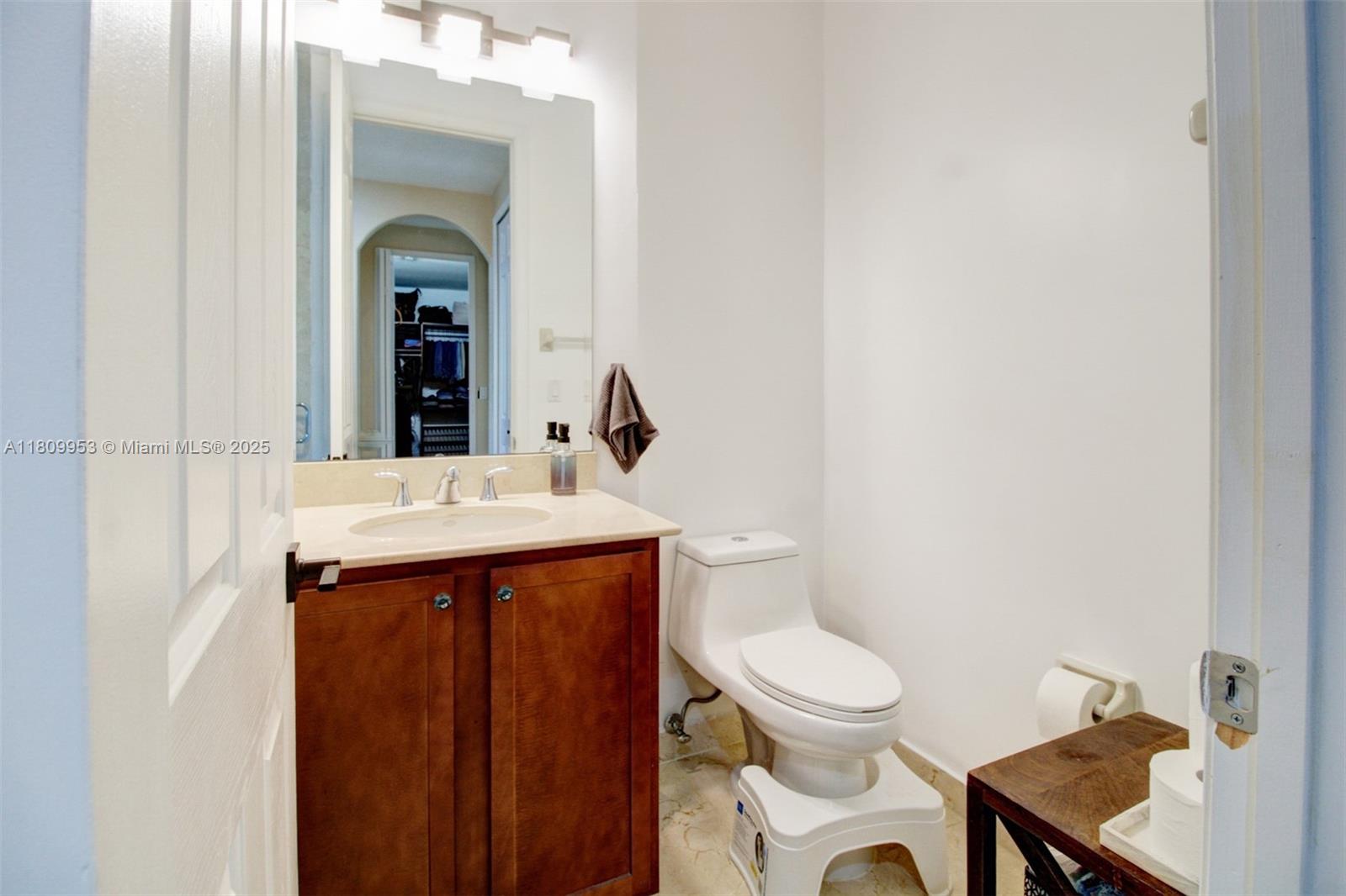 CUTLER CAY - Residential