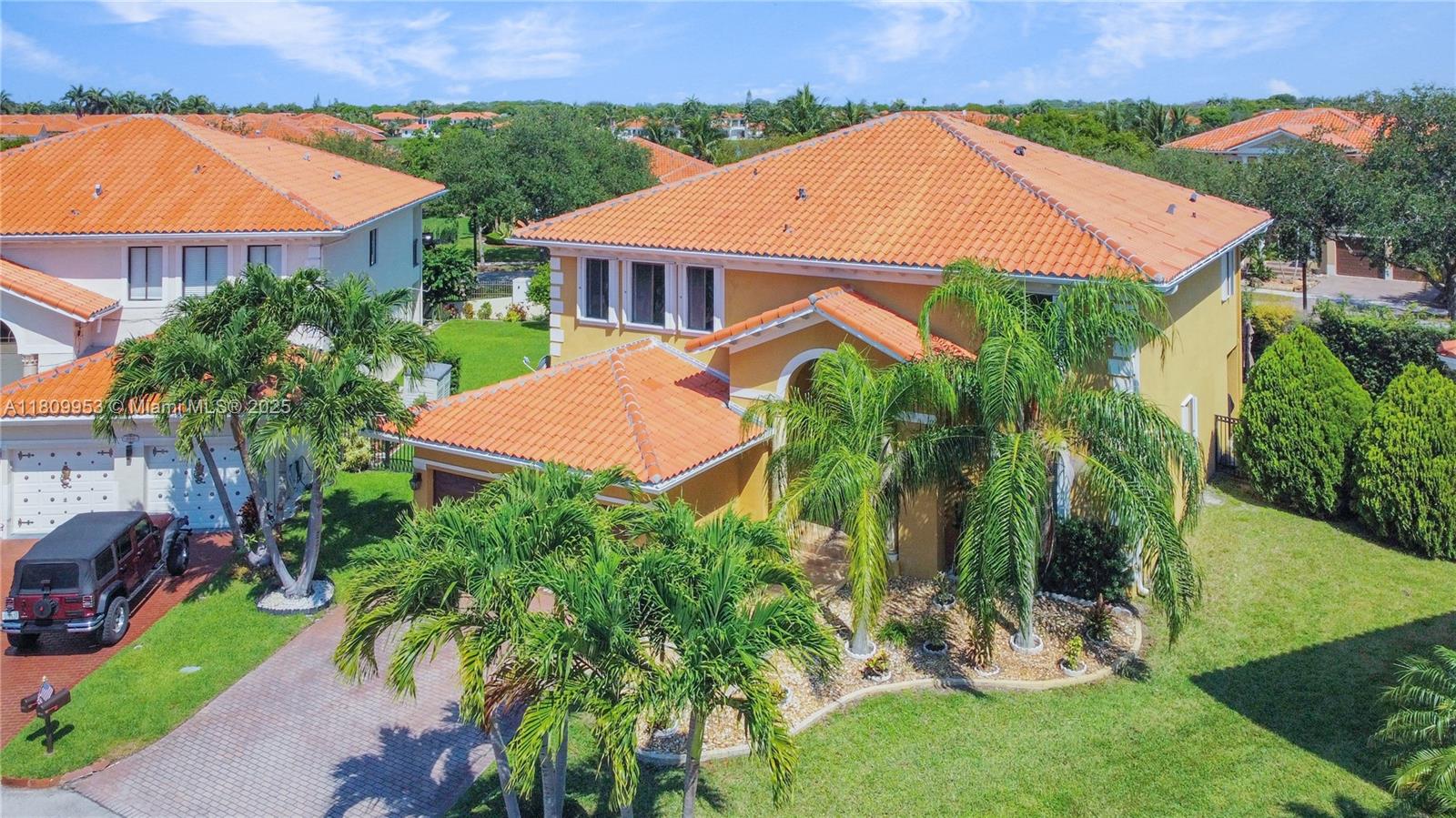 CUTLER CAY - Residential