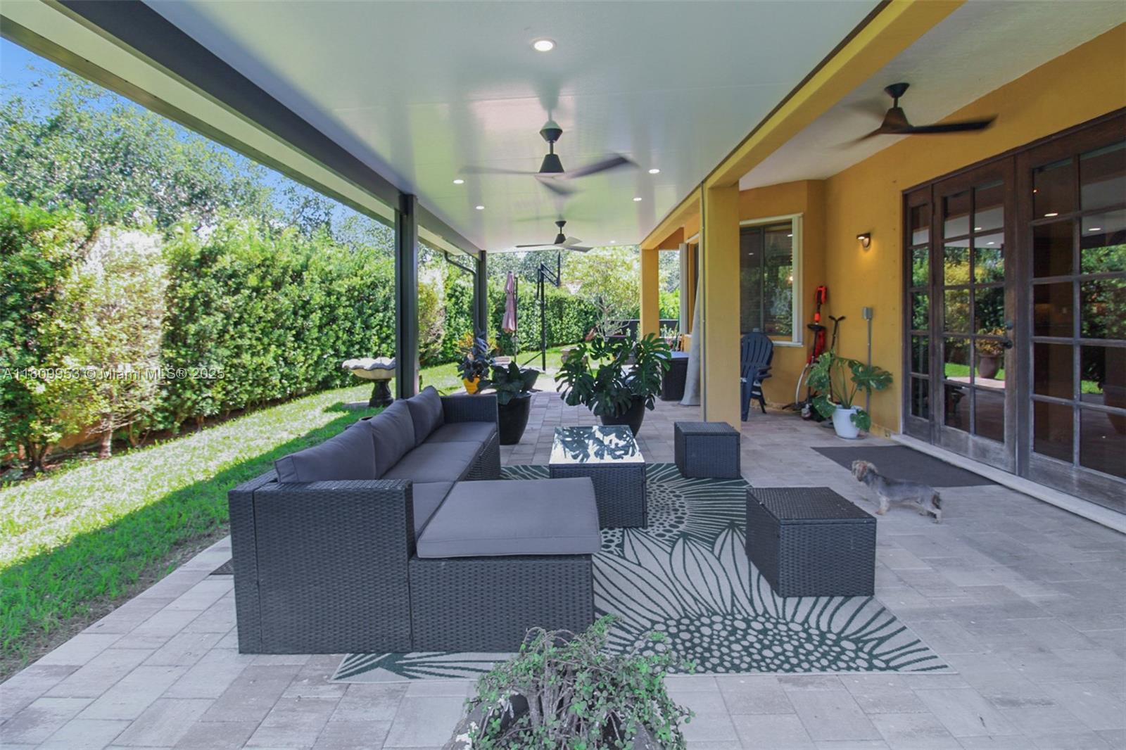 CUTLER CAY - Residential