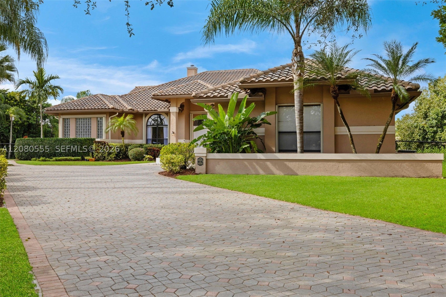 11613 NW 5th St, Plantation FL 33325