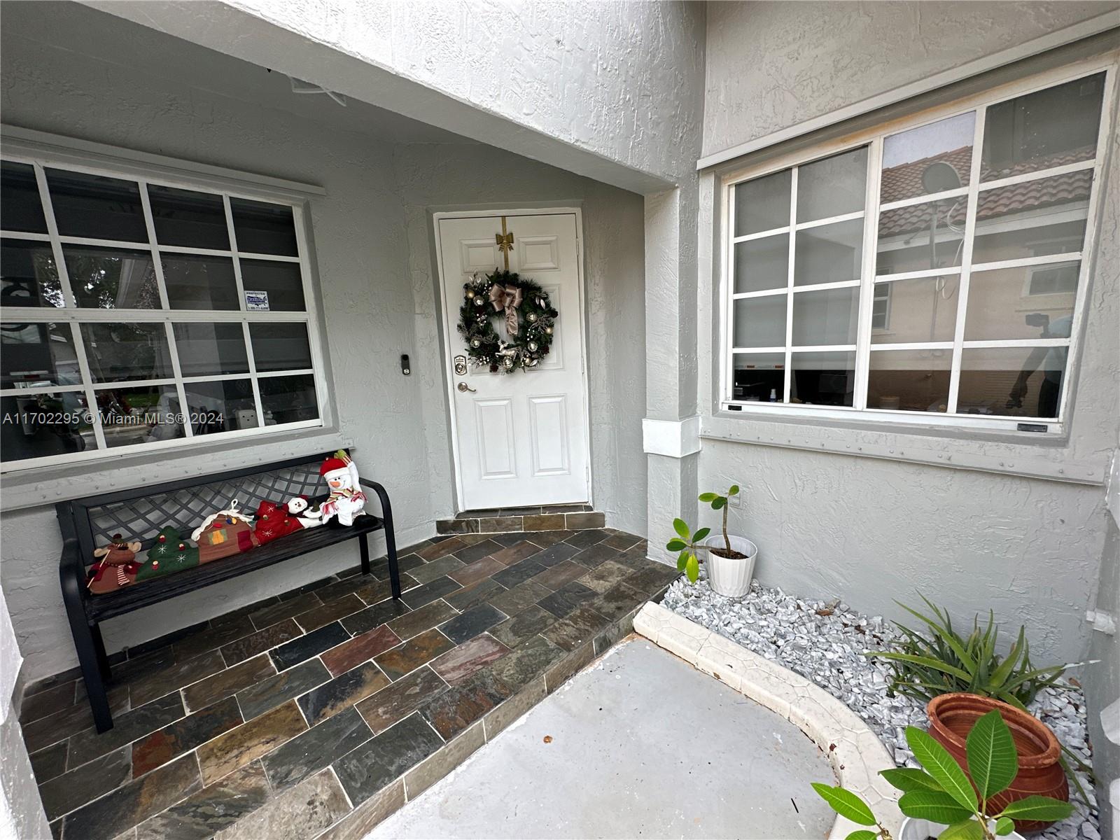 Rental Property at Address Not Disclosed, Pembroke Pines, Miami-Dade County, Florida - Bedrooms: 4 
Bathrooms: 2  - $4,200 MO.