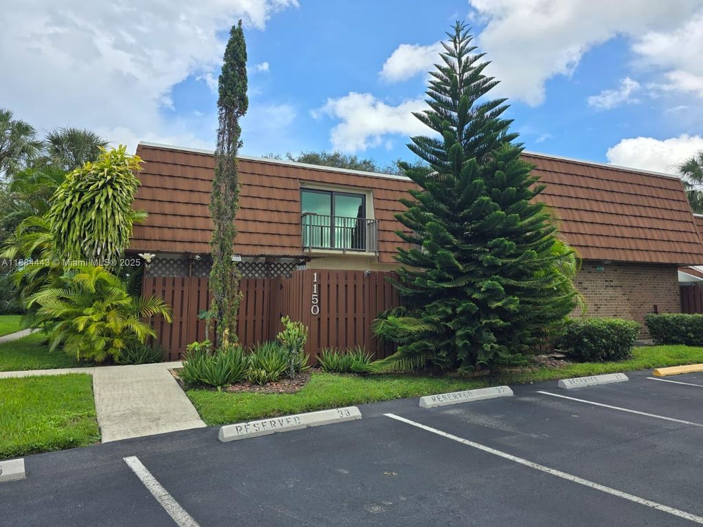 Photo of 1150 SW 118th Ter #1150, Davie, FL 33325 (MLS # A11884443)