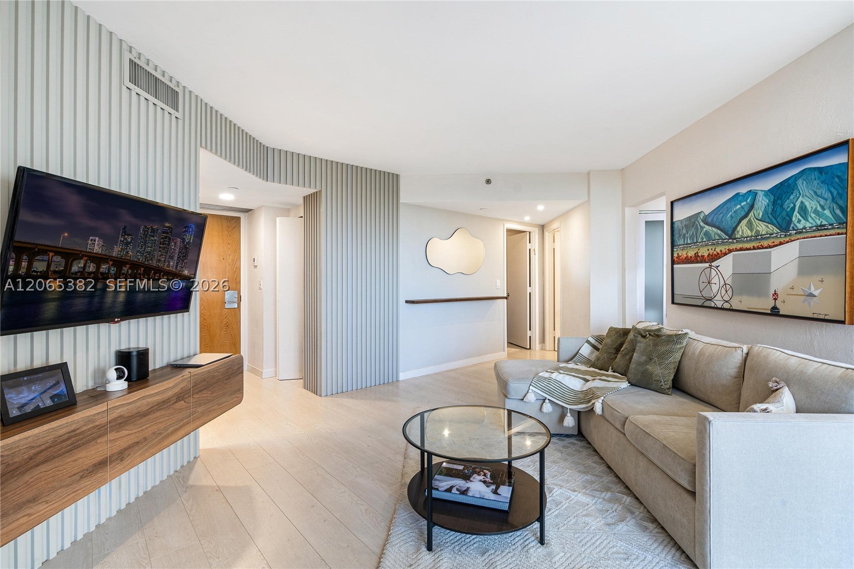 20185 E Country Club Dr 604