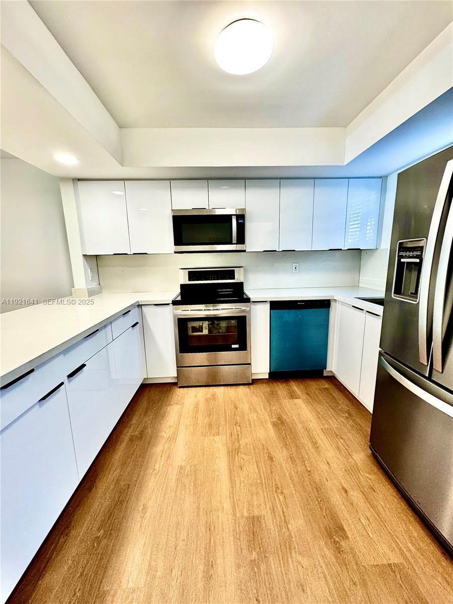 HIBISCUS GARDENS AMENDED - Residential Lease