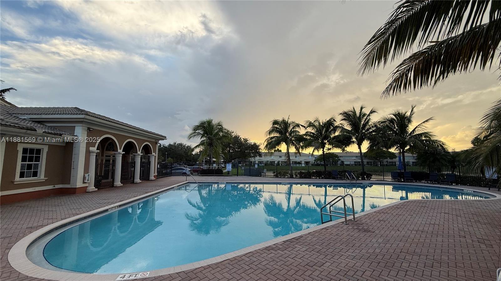 HAMPTON HILLS CONDO - Residential Lease