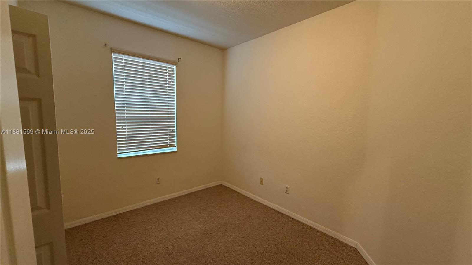 HAMPTON HILLS CONDO - Residential Lease