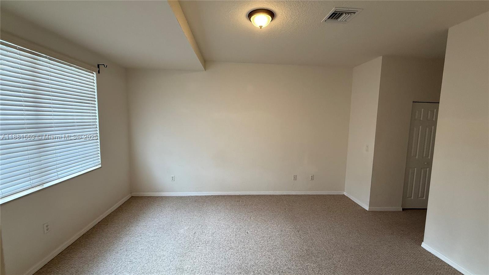 HAMPTON HILLS CONDO - Residential Lease