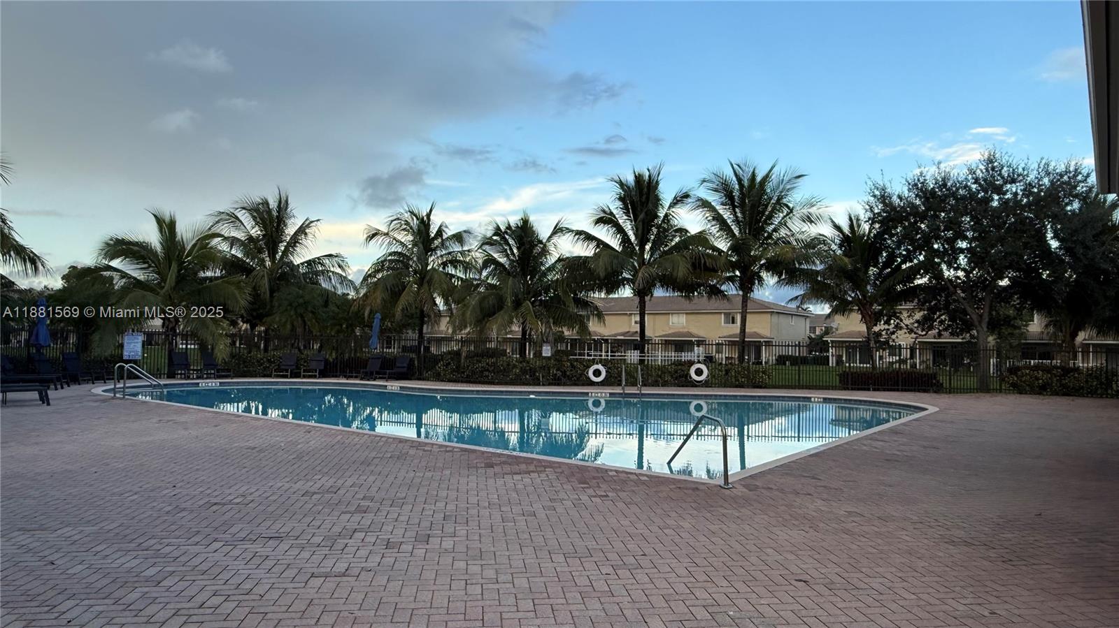 HAMPTON HILLS CONDO - Residential Lease