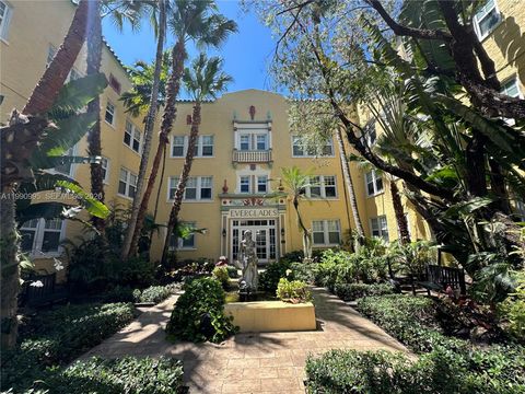 536 14th St 205 Miami Beach FL 33139