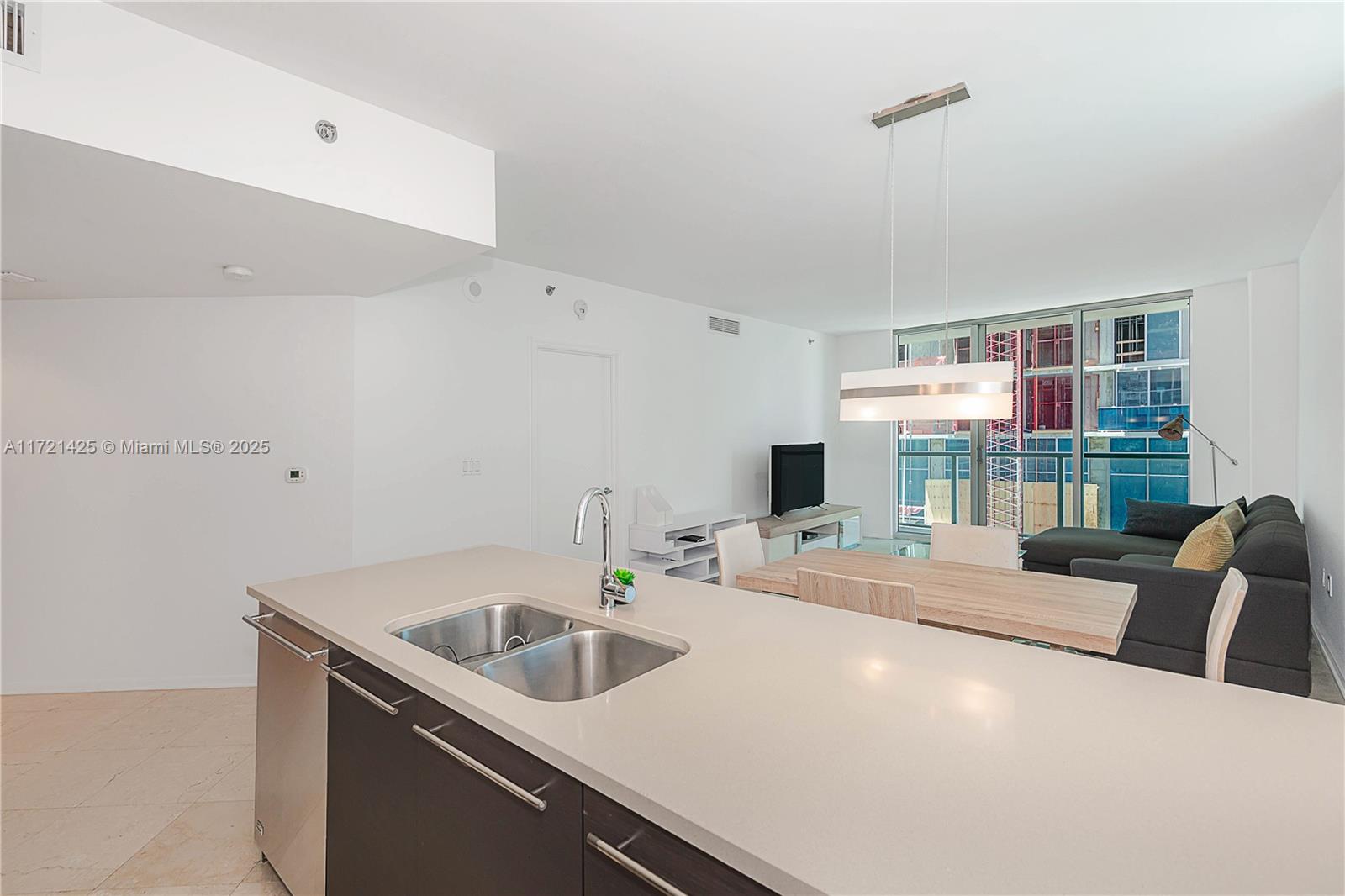 500 BRICKELL WEST CONDO - Residential