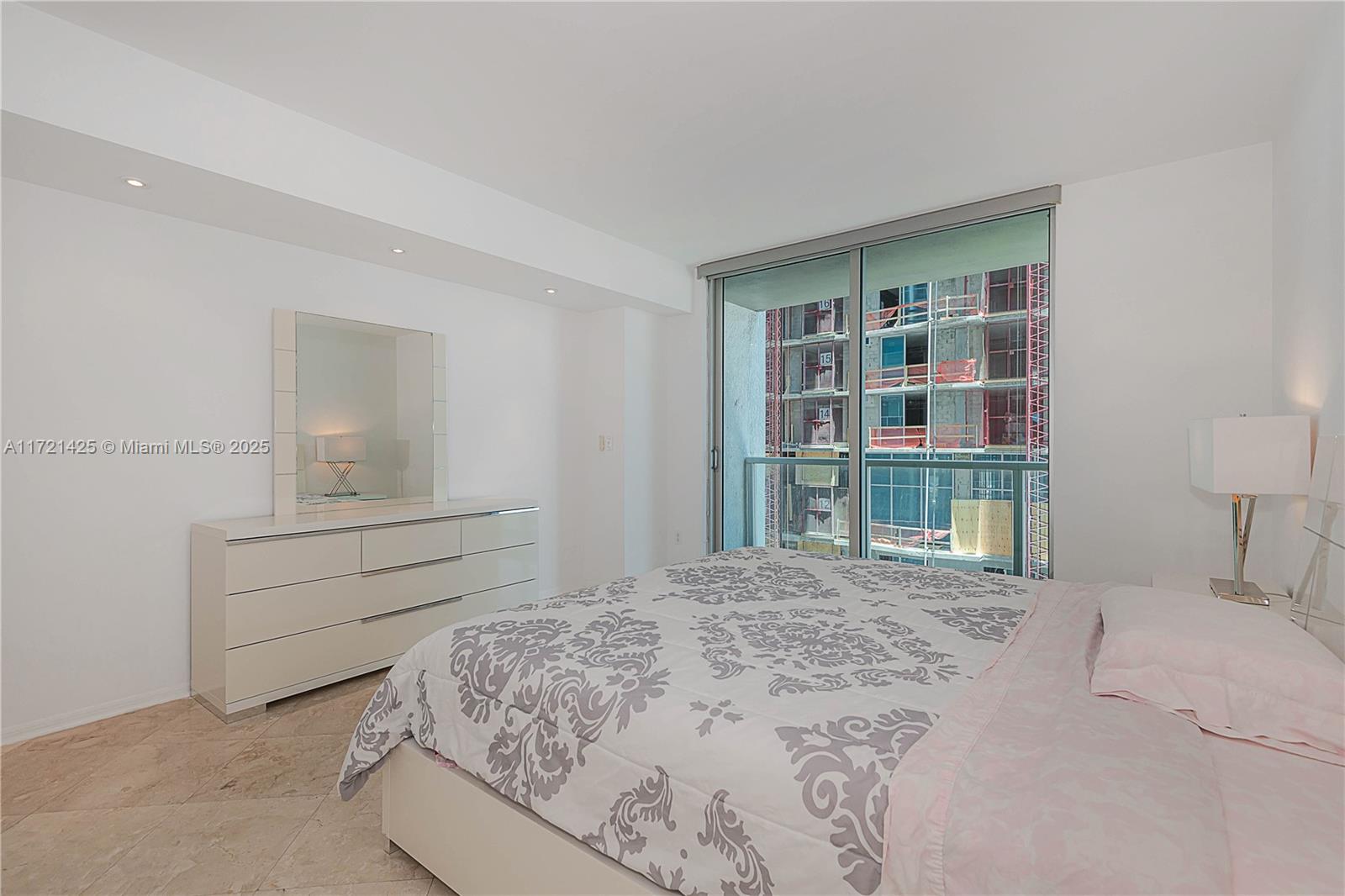 500 BRICKELL WEST CONDO - Residential