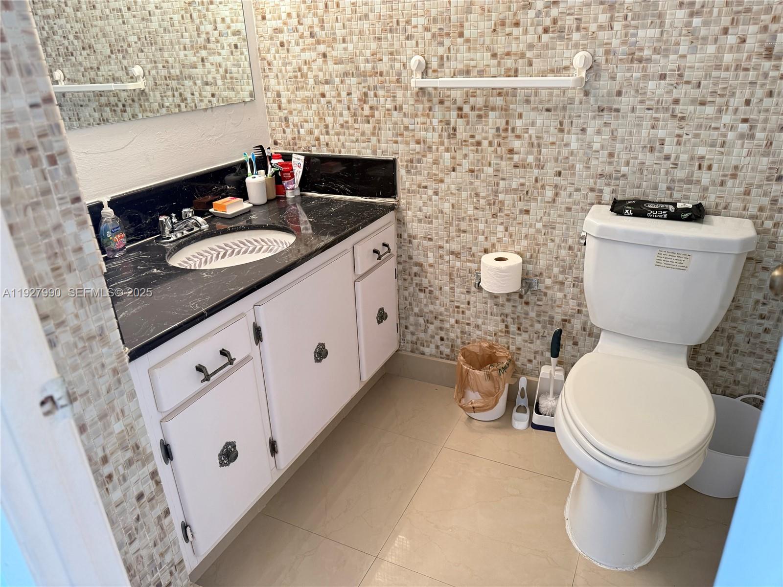 DEL PRADO MARINA - Residential Lease