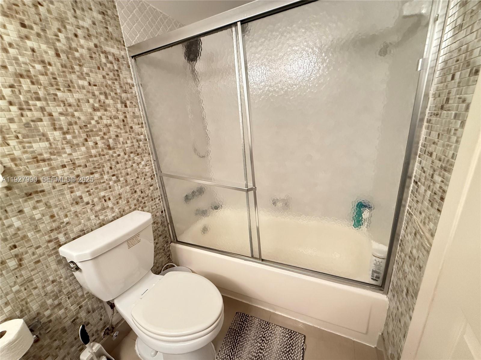 DEL PRADO MARINA - Residential Lease