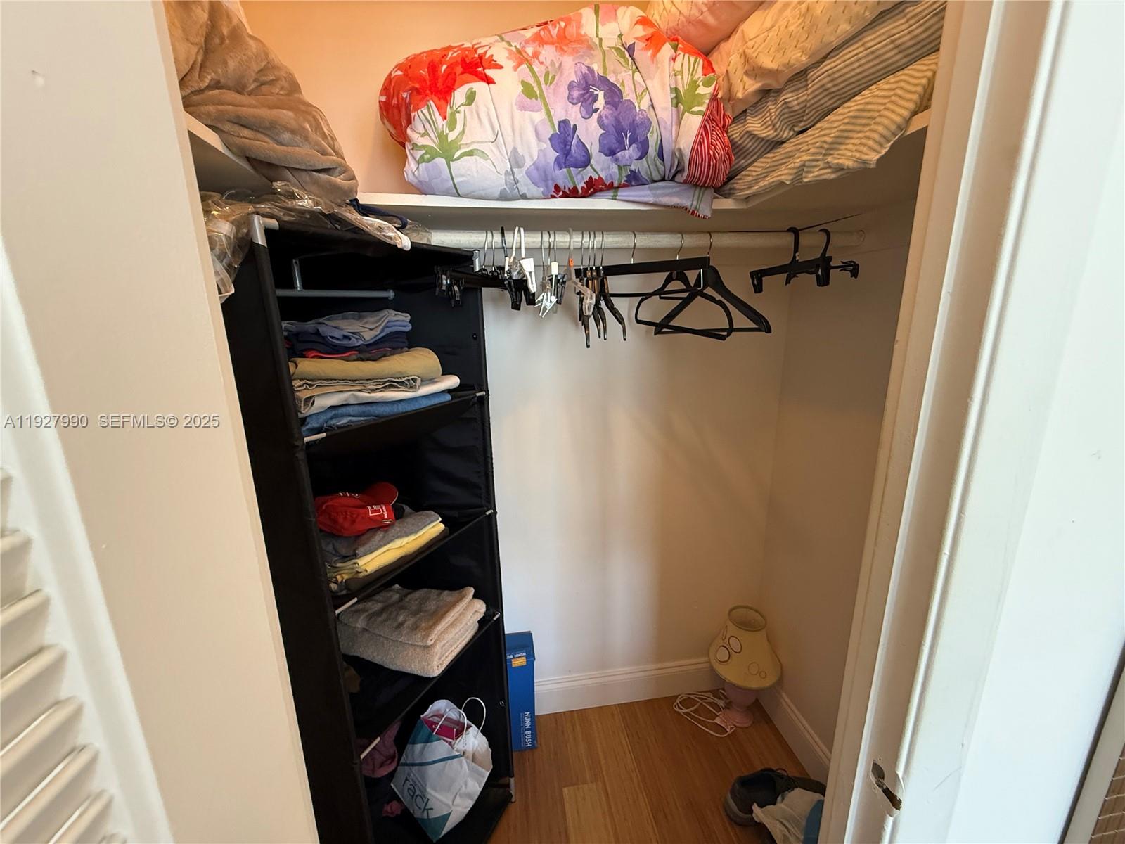 DEL PRADO MARINA - Residential Lease