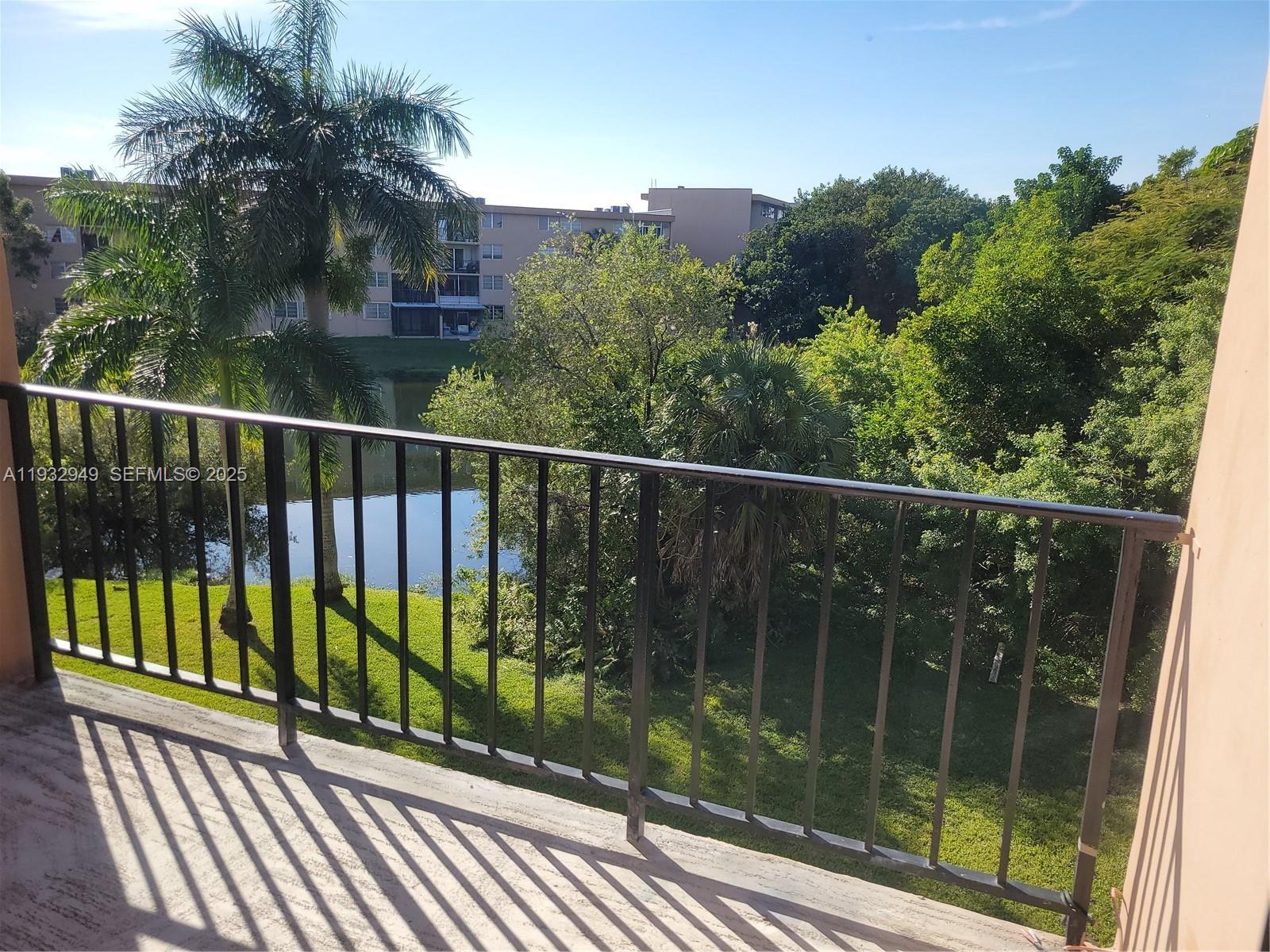 FERNWOODS CONDO NO 3 - Residential Lease