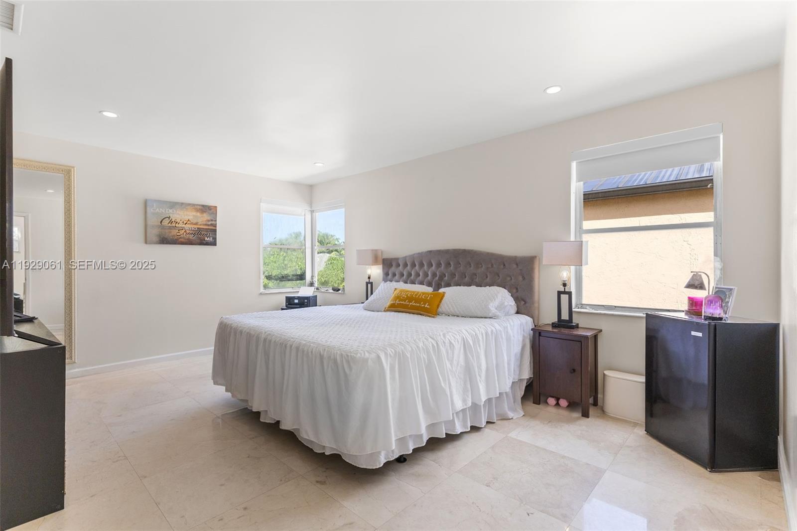 TOWNGATE - Residential