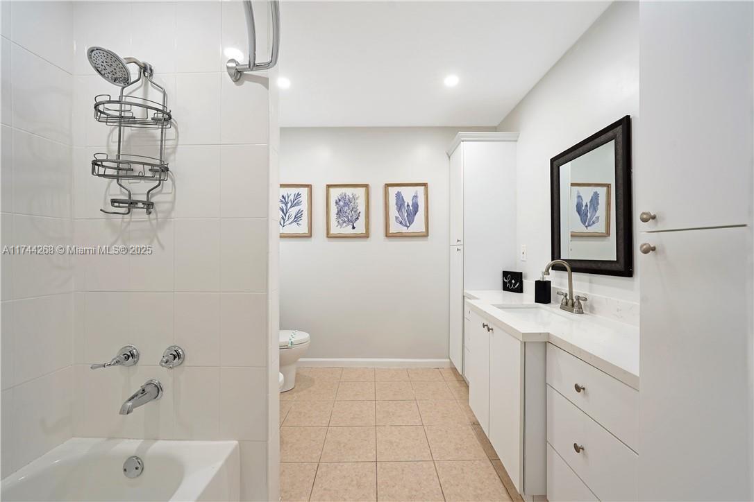 PUEBLO DEL SOL SEC 3 - Residential Lease