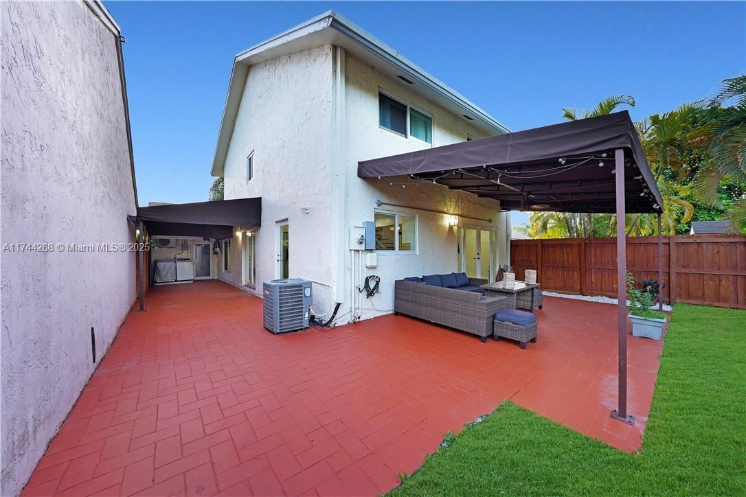 PUEBLO DEL SOL SEC 3 - Residential Lease