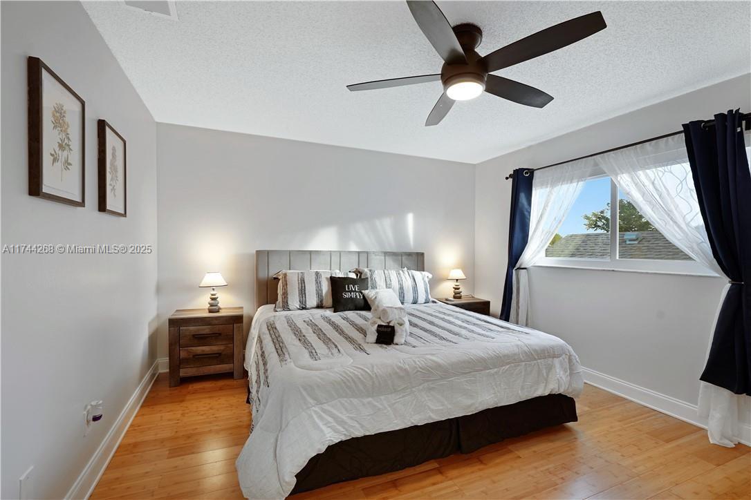 PUEBLO DEL SOL SEC 3 - Residential Lease