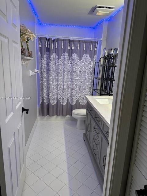 TOWNGATE - Residential Lease