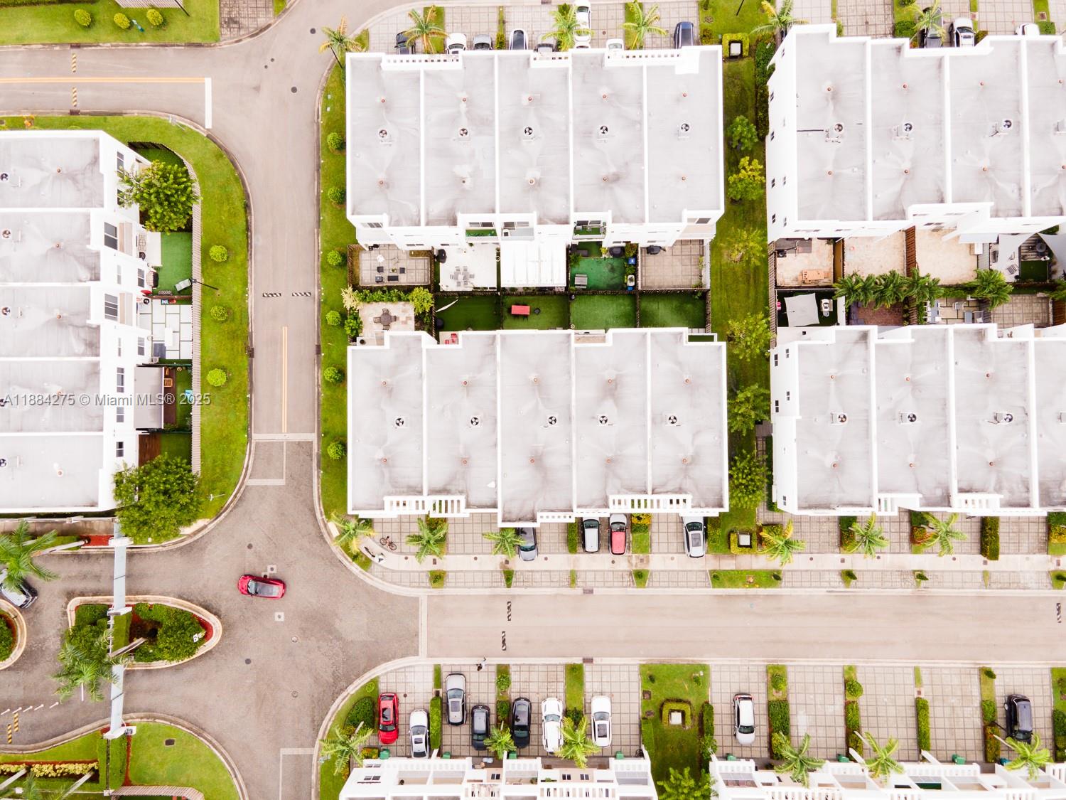 DORAL PALMS NORTH - Residential