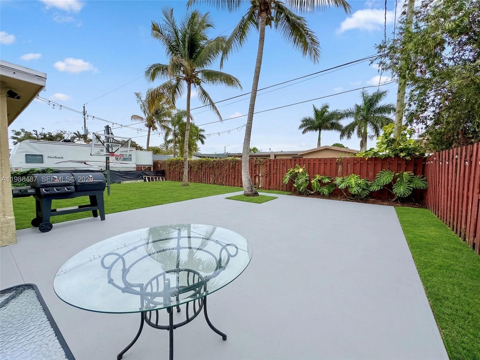 SUNRISE GOLF VILLAGE SEC - Residential