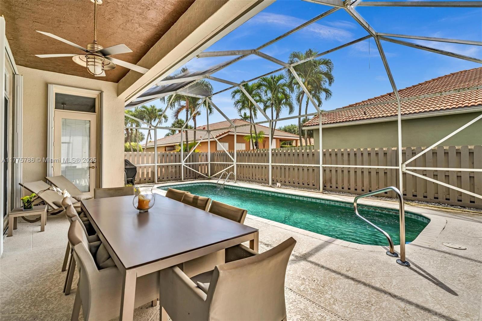 VENTURA - Residential
