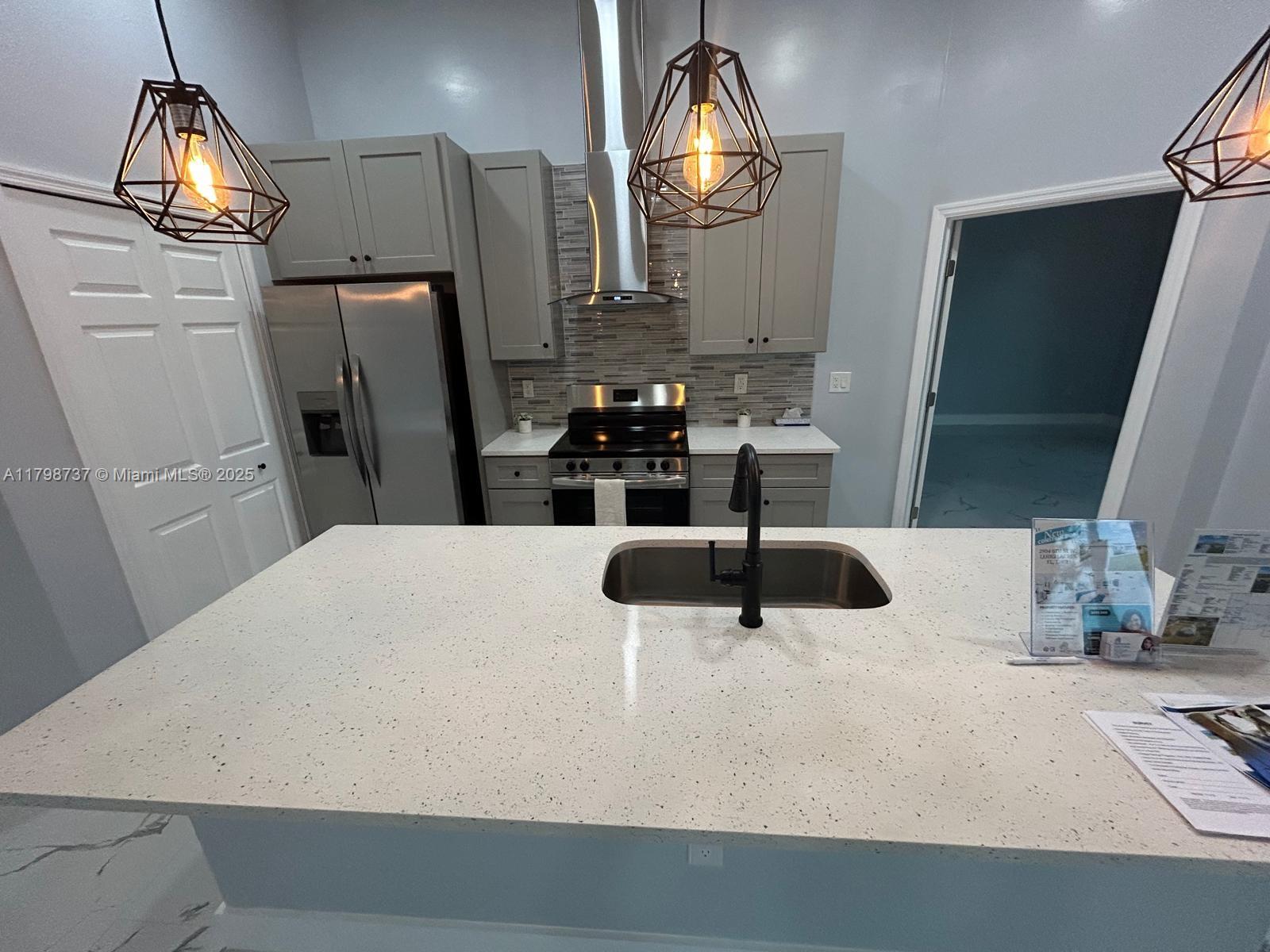 NO SUBDIVISION - Residential