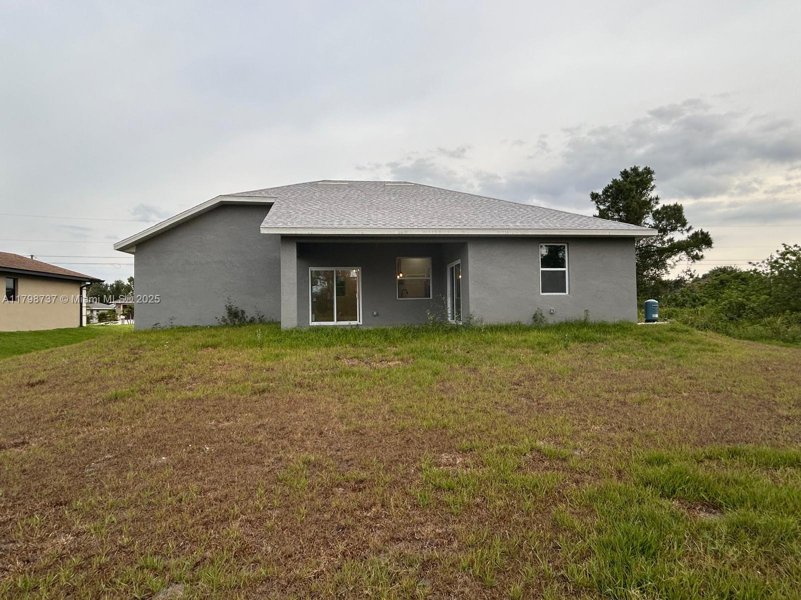 NO SUBDIVISION - Residential