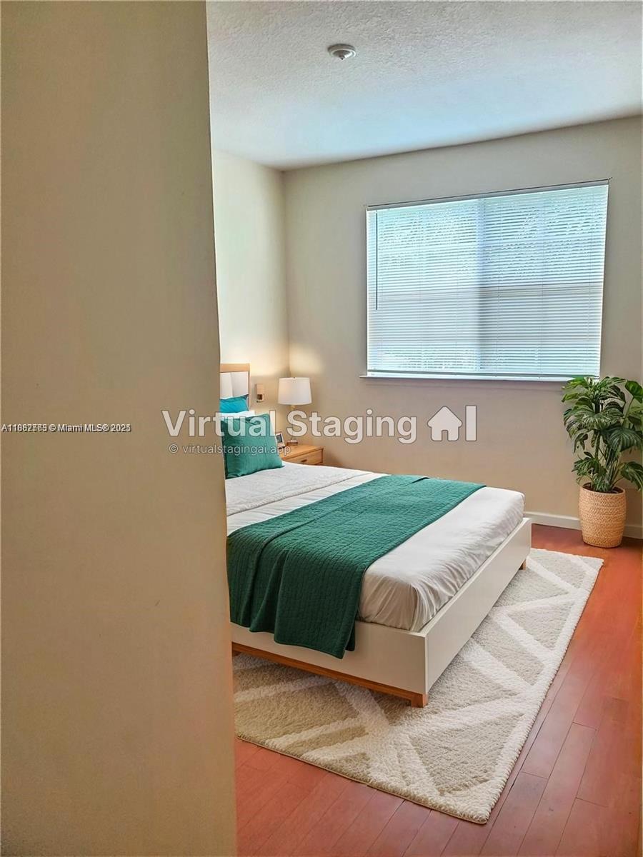 MEZZANO CONDO - Residential Lease