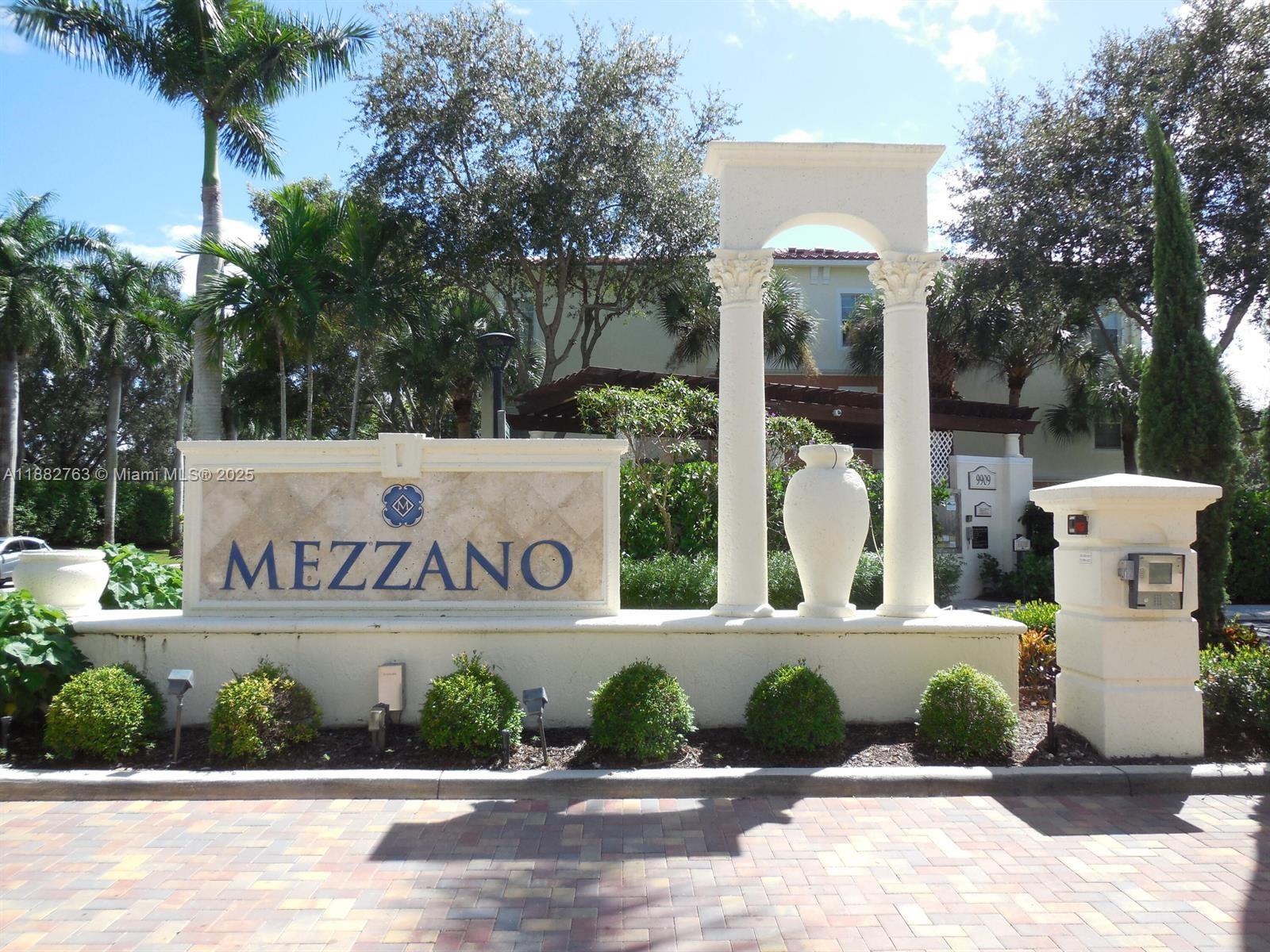 MEZZANO CONDO - Residential Lease
