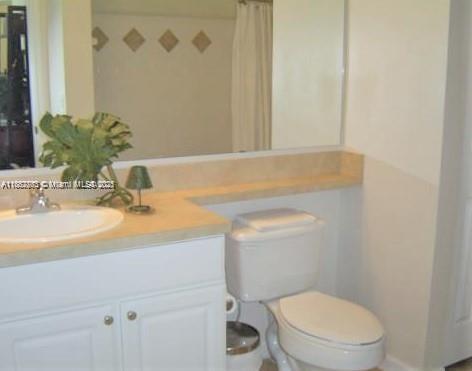 MEZZANO CONDO - Residential Lease
