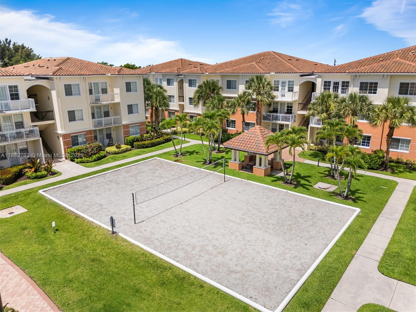 MEZZANO CONDO - Residential Lease