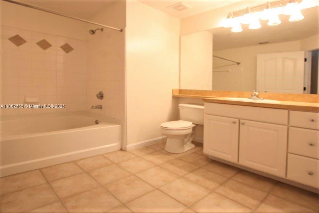 MEZZANO CONDO - Residential Lease