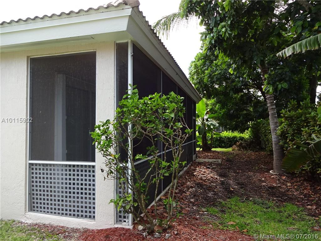 Keys Gate 01 - Residential