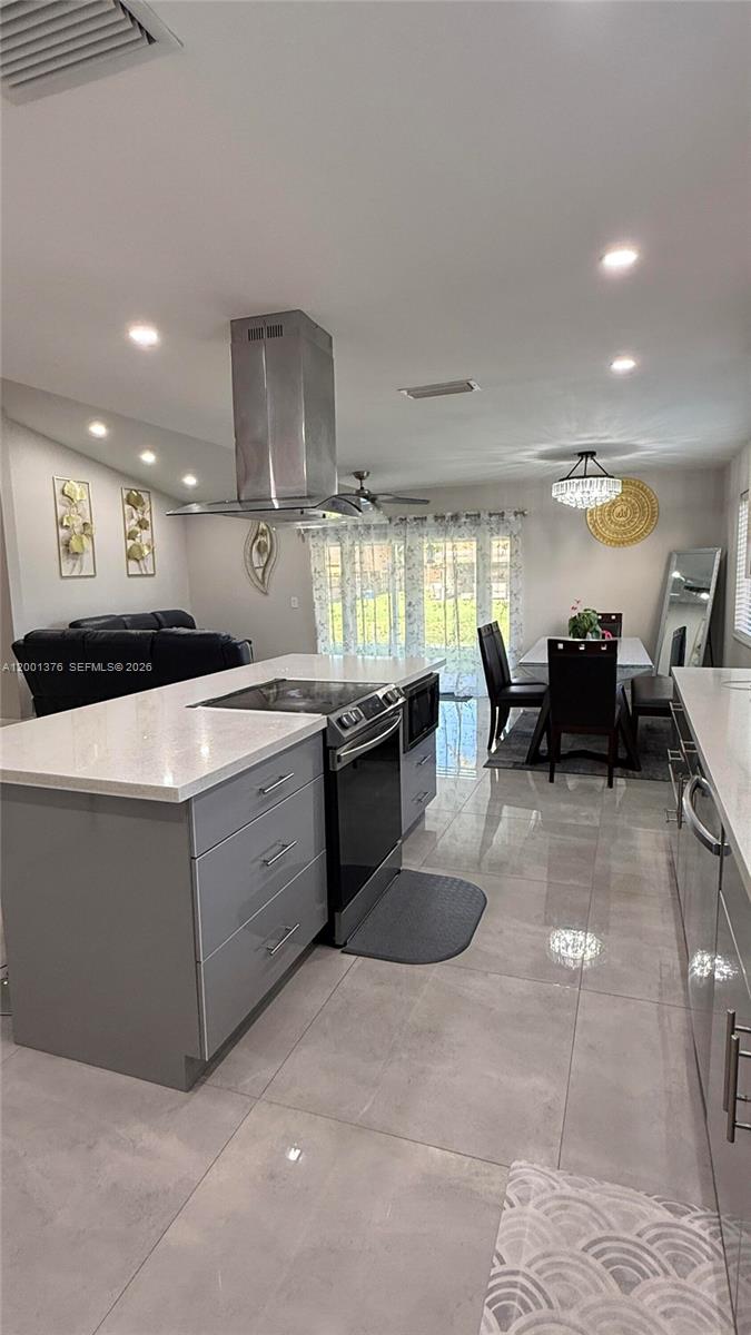 CITY OF LAUDERHILL SEC TH - Residential