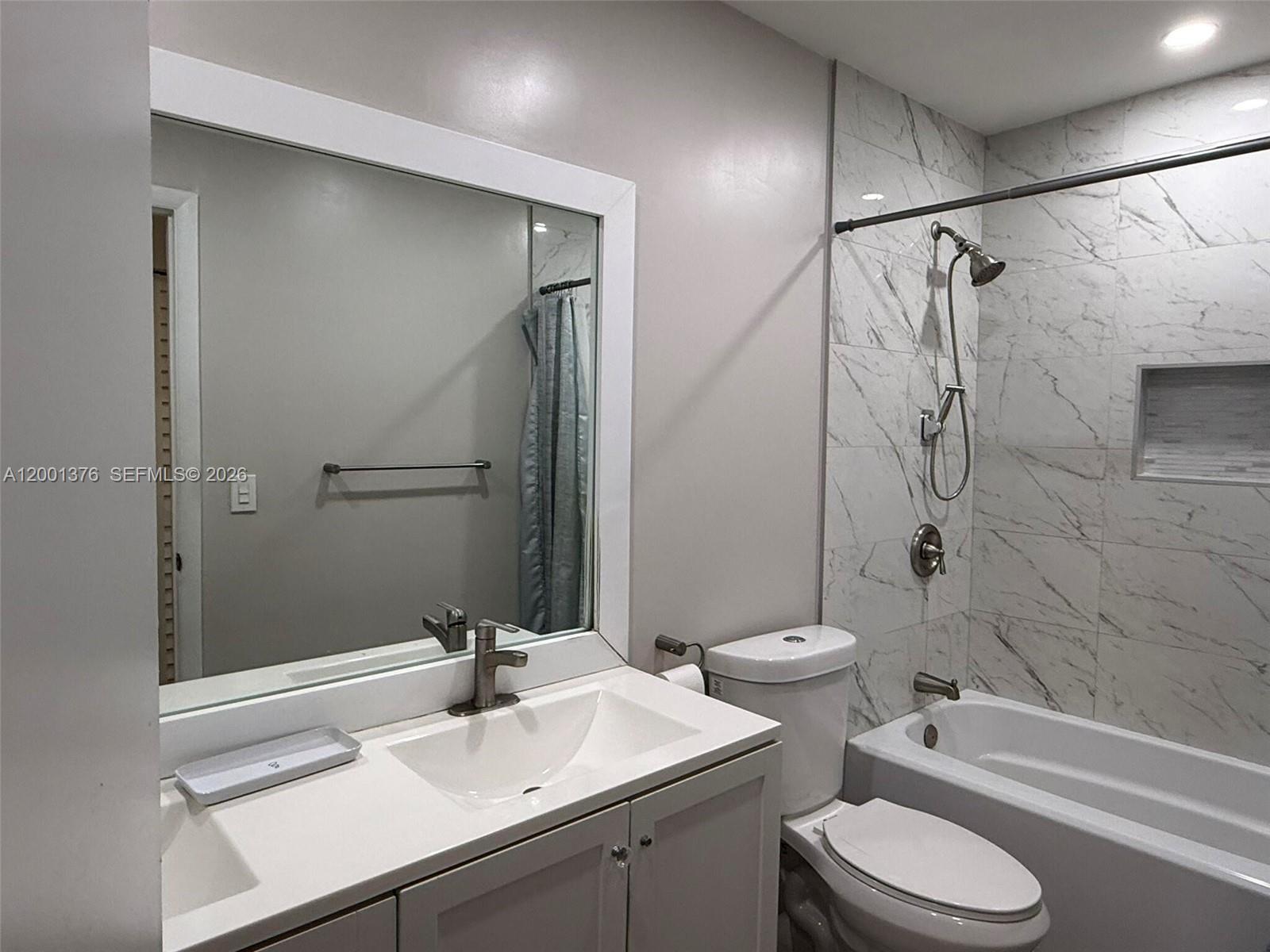 CITY OF LAUDERHILL SEC TH - Residential