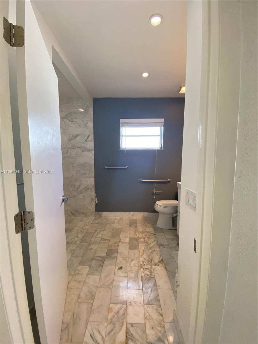 OCEANSIDE SEC ISLE OF NOR - Residential Lease