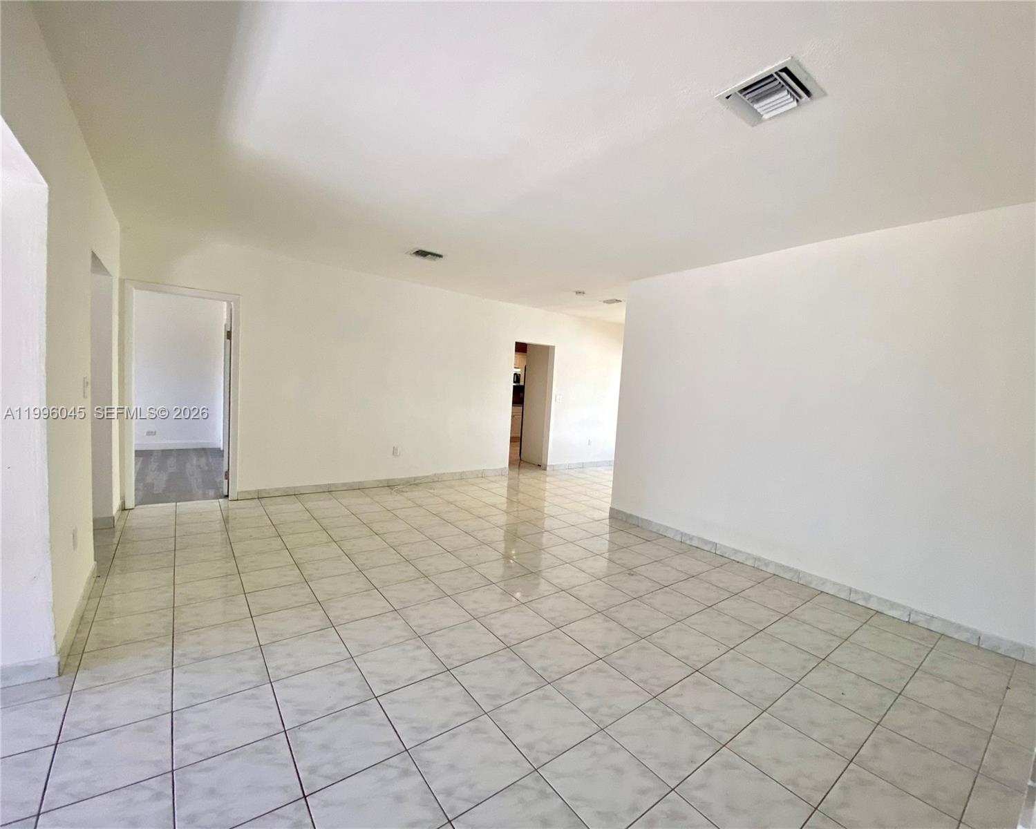 OCEANSIDE SEC ISLE OF NOR - Residential Lease