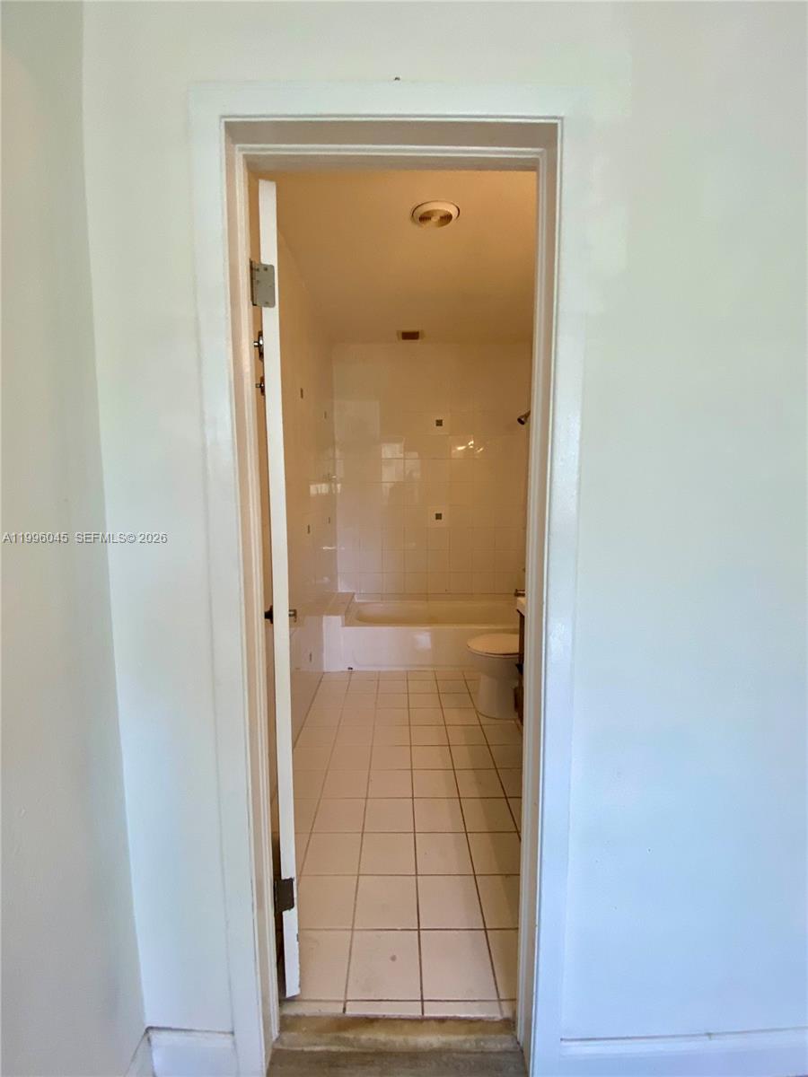 OCEANSIDE SEC ISLE OF NOR - Residential Lease