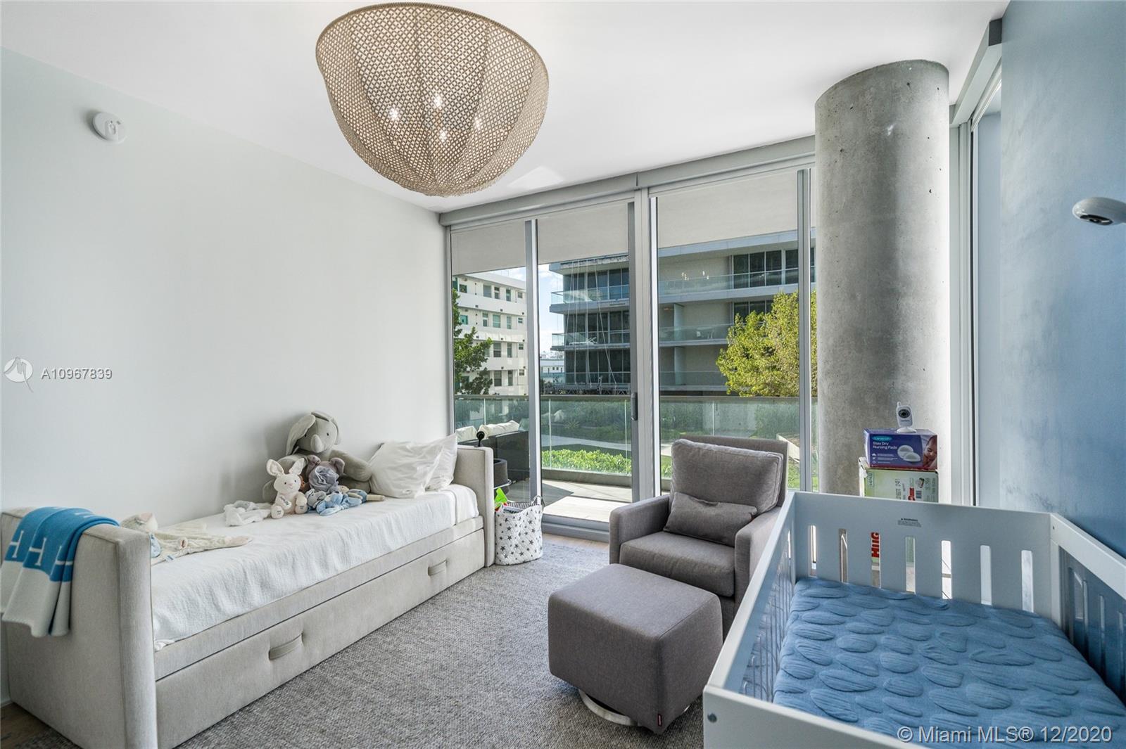 321 OCEAN - Residential